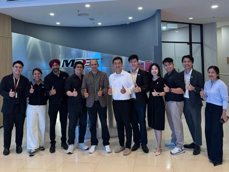 NixFrontier team with MDEC representatives at MDEC in Cyberjaya